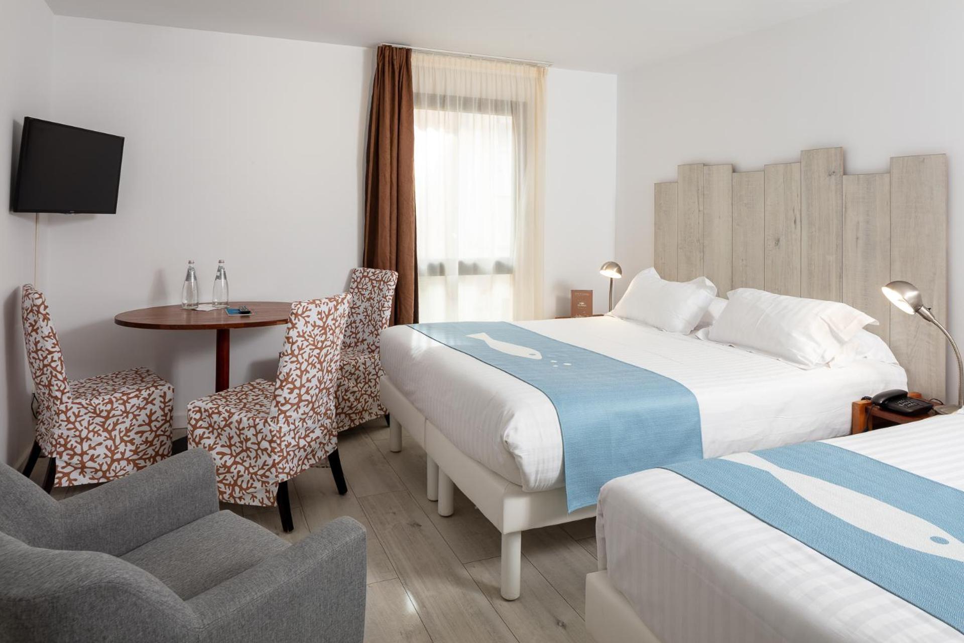 Hotel Residence Les Medes Поркероль Екстер'єр фото